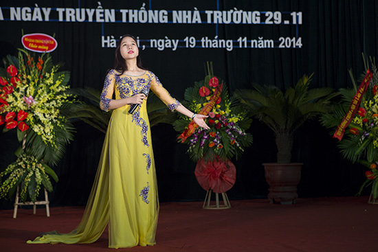 Kỷ niệm 32 năm Ngày nhà giáo Việt Nam 20-11 và 69 năm ngày truyền thống nhà trường 29-11