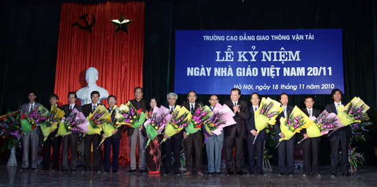 Lễ kỷ niệm ngày nhà giáo việt nam 20/11
