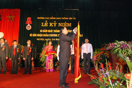 Lễ kỷ niệm 65 năm ngày thành lập trường và đón nhận Huân chương độc lập hạng Nhất lần thứ 2