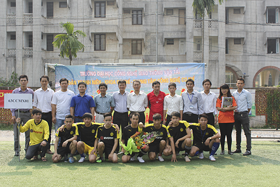 Giải bóng đá nam sinh viên ngành Cơ khí năm học 2014-2015