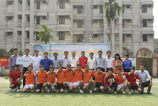 Giải bóng đá nam sinh viên ngành Cơ khí năm học 2014-2015