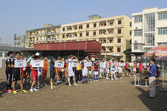 Khai mạc giải bóng đá nam nữ Hội sinh viên ký túc xá 2014