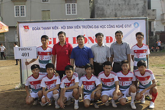Khai mạc giải bóng đá nam nữ Hội sinh viên ký túc xá 2014