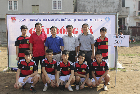 Khai mạc giải bóng đá nam nữ Hội sinh viên ký túc xá 2014