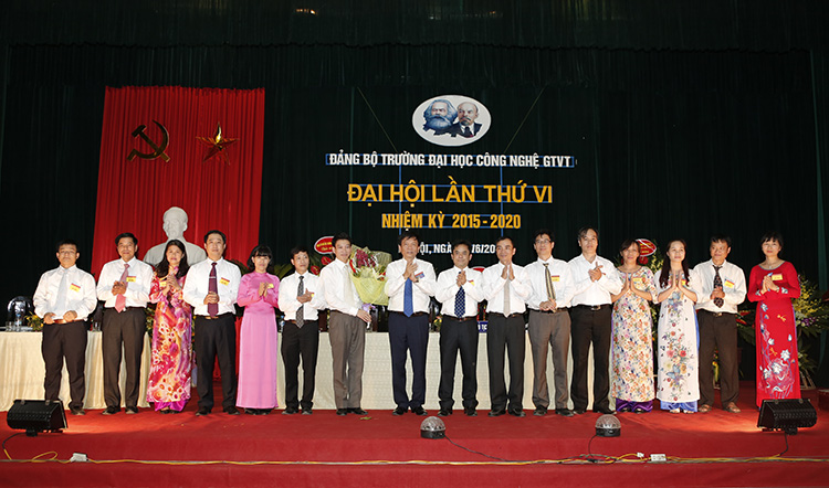 Đại hội Đảng bộ Trường Đại học Công nghệ GTVT lần thứ VI, nhiệm kỳ 2015 - 2020 thành công tốt đẹp