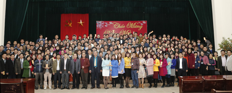 Niềm vui hân hoan của toàn thể CB-GV Nhà trường trong năm mới Bính Thân 2016