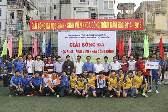 Khai mạc giải bóng đá sinh viên khoa công trình năm 2014