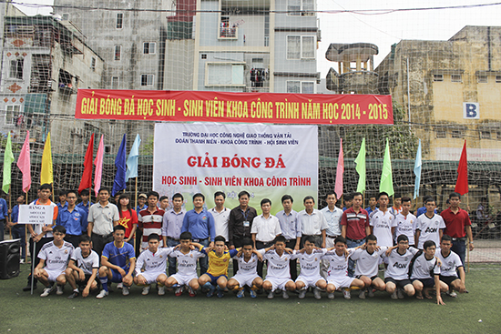 Khai mạc giải bóng đá sinh viên khoa công trình năm 2014
