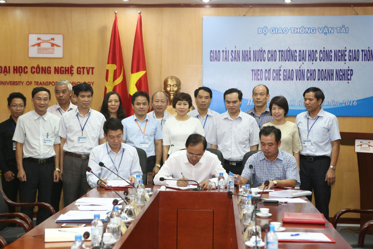 Bộ GTVT giao tài sản nhà nước cho Trường Đại học Công nghệ GTVT