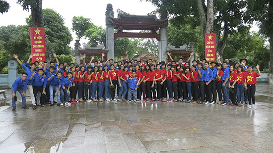 Tuổi trẻ UTT với hành trình tri ân các anh hùng liệt sỹ