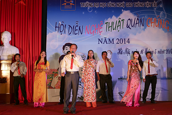 Hội diễn nghệ thuật quần chúng lần thứ 2 năm 2014