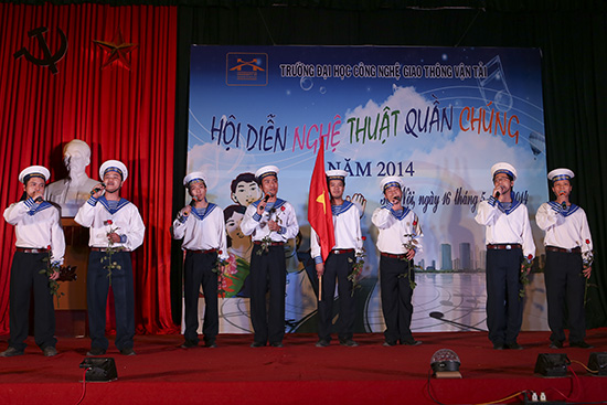 Hội diễn nghệ thuật quần chúng lần thứ 2 năm 2014