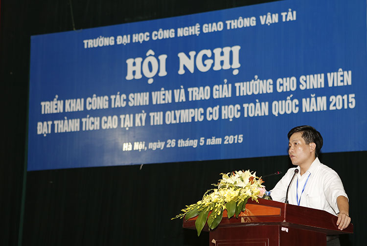 Hội nghị triển khai công tác sinh viên và trao giải cho sinh viên đạt thành tích cao tại kỳ thi Olympic cơ học toàn quốc năm 2015