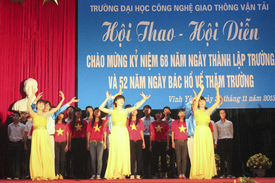 Hội thao hội diễn năm 2013