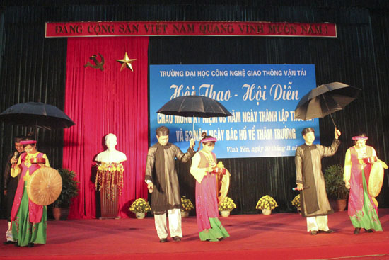 Hội thao hội diễn năm 2013