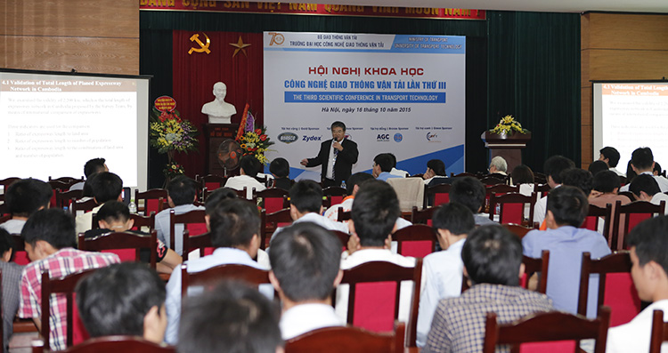 Hội thảo KHCNGTVT-3