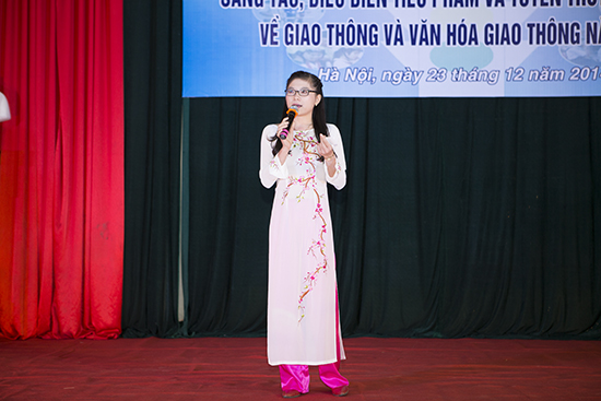 Hội thi sáng tác, biểu diễn tiểu phẩm tuyên truyền các luật về giao thông và văn hóa giao thông năm 2014