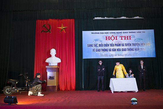 Hội thi sáng tác, biểu diễn tiểu phẩm tuyên truyền các luật về giao thông và văn hóa giao thông năm 2014