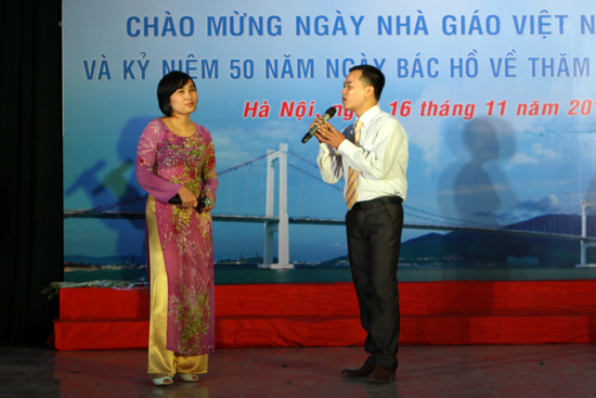 (utt.vn)Hội diễn nghệ thuật quần chúng năm 2011