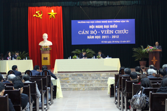 thi_giangvienchinh_2011_05