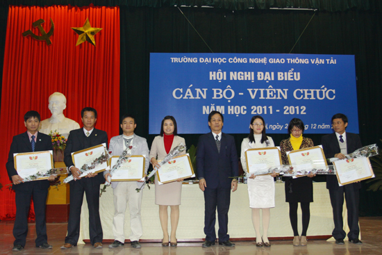 thi_giangvienchinh_2011_05