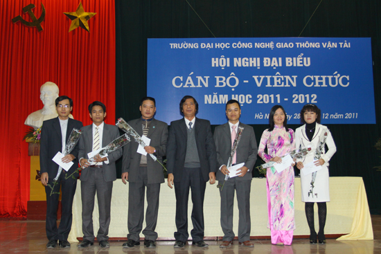 thi_giangvienchinh_2011_05