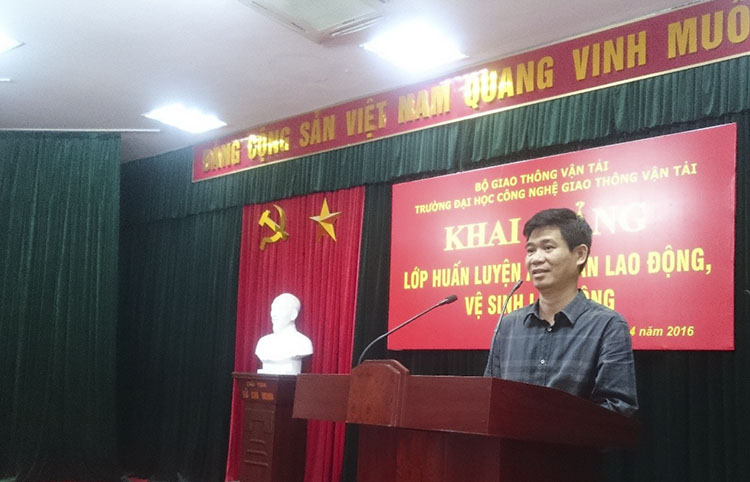 huấn luyện an toàn lao động