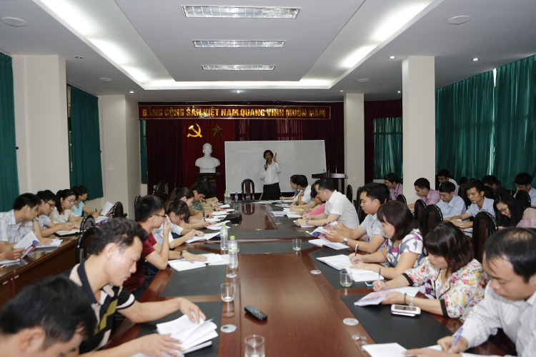 Lớp bồi dưỡng LLCT