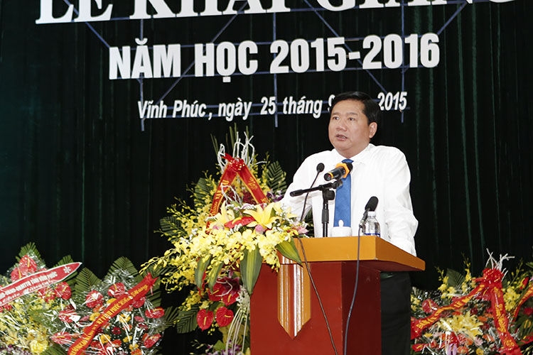Lễ khai giảng năm học mới, Bộ trưởng Đinh La Thăng