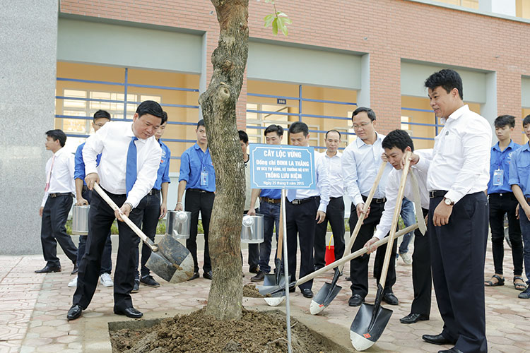 Lễ khai giảng năm học mới, Trường Đại học Công nghệ GTVT