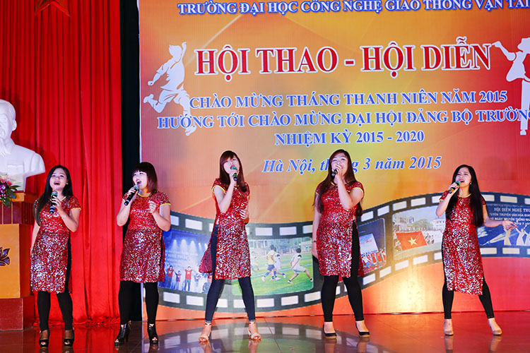 Khai mạc Hội diễn văn nghệ Chào mừng Tháng Thanh niên năm 2015