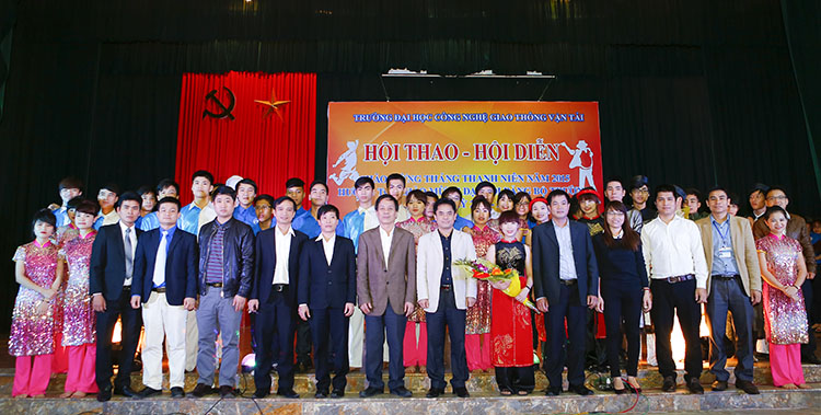 Khai mạc Hội diễn văn nghệ Chào mừng Tháng Thanh niên năm 2015