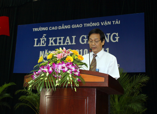 Lễ khai giảng năm học 2010-2011 trường Cao đẳng GTVT