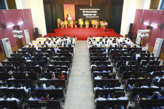 (utt.vn)Khai giảng năm học mới 2013 - 2014
