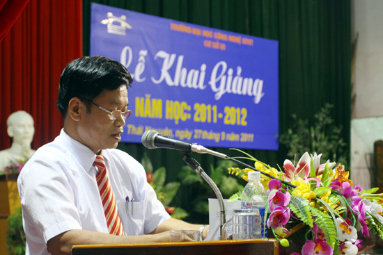 Lễ khai giảng năm học 2011 - 2012 Đại học Công nghệ GTVT - cơ sở Thái Nguyên