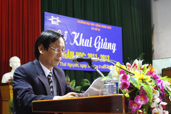 Lễ khai giảng năm học 2011 - 2012 Đại học Công nghệ GTVT - cơ sở Thái Nguyên