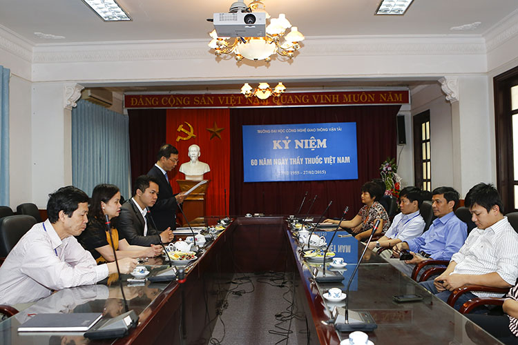 Kỷ niệm 60 năm Ngày Thầy thuốc Việt Nam (27/02/1955 - 27/02/2015)