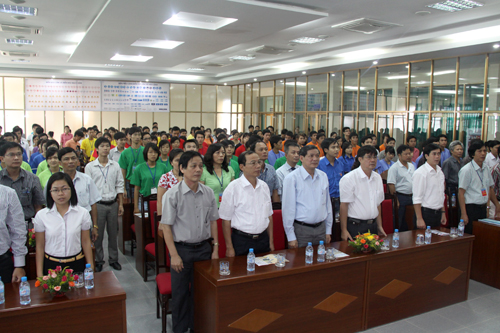 Hội thi Lái xe mô tô, ô tô giỏi và an toàn trường Cao đẳng GTVT năm 2010