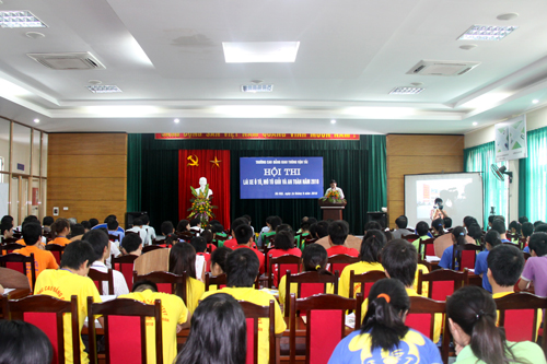 Hội thi Lái xe mô tô, ô tô giỏi và an toàn trường Cao đẳng GTVT năm 2010