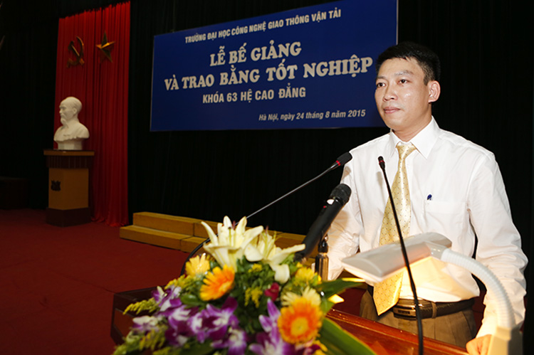 Lễ Bế giảng và trao Bằng tốt nghiệp K63