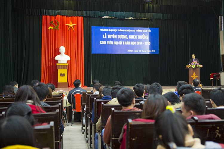 Tuyên dương sinh viên học kỳ I năm học 2014 - 2015