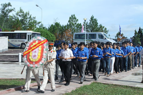 Hành trình thắp lửa truyền thống, tri ân nguồn cội tại Quảng Trị