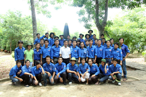 Hành trình thắp lửa truyền thống, tri ân nguồn cội tại Quảng Trị