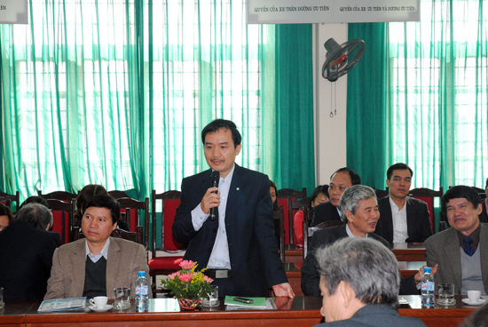 (utt.vn) Tọa đàm về công tác đào tạo, NCKH thuộc lĩnh vực xây dựng công trình giao thông