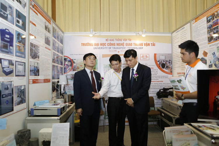 Triển lãm và Hội thảo Quốc tế GTVT Việt Nam năm 2015