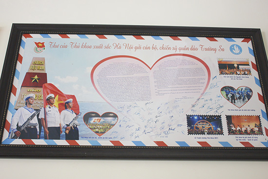 Hướng về biển đảo quê hương