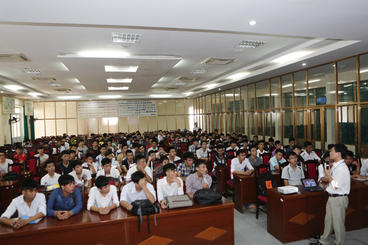 tuần sinh hoạt công dân, k66