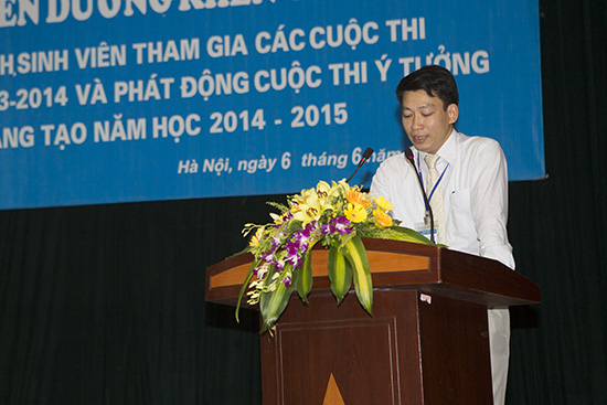 Tuyên dương khen thưởng học sinh sinh viên 2014
