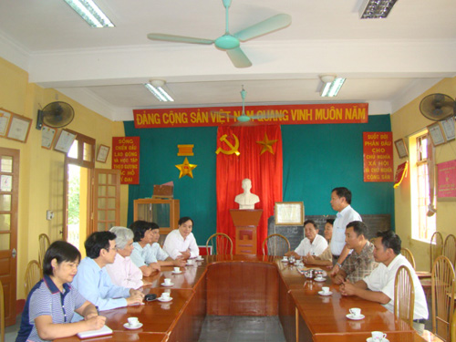 Đoàn đại biểu trường Cao đẳng GTVT về thăm Thôn Viên Đình- Ứng Hòa- Hà Đông cũ