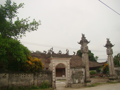 Đoàn đại biểu trường Cao đẳng GTVT về thăm Thôn Viên Đình- Ứng Hòa- Hà Đông cũ